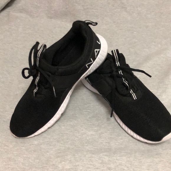 nautica tennis shoes